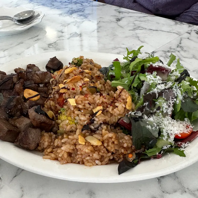 큐브 스테이크 필라프