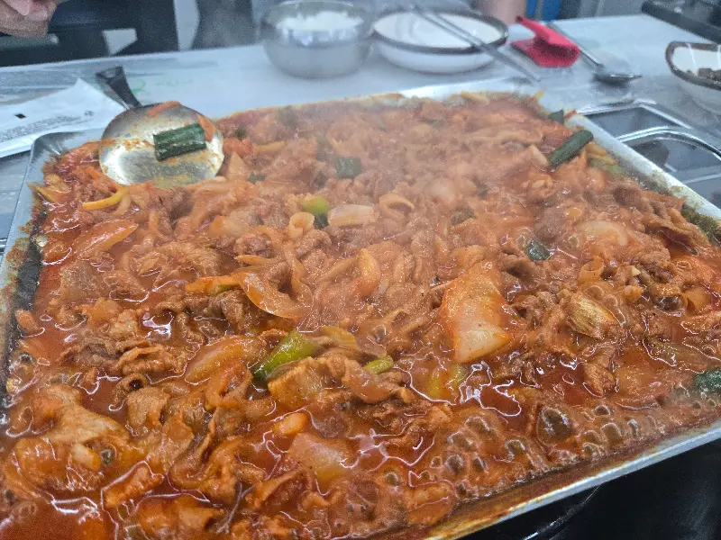 매콤달콤한 콩나물 불고기