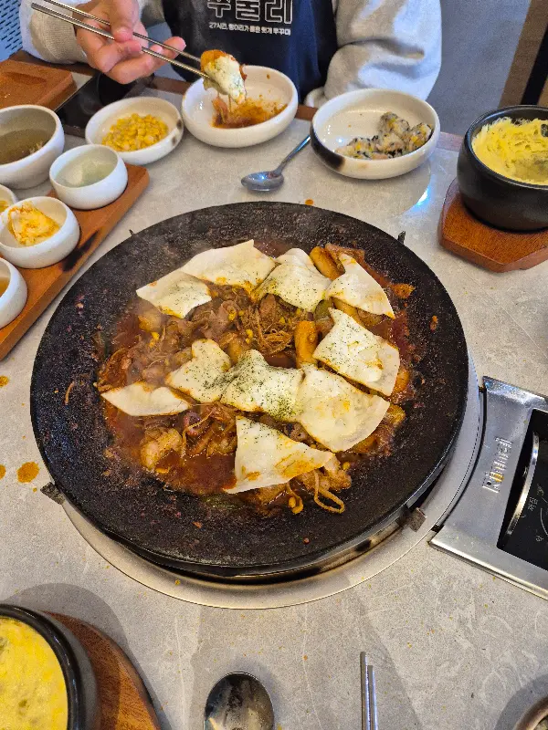 맛있는 쭈꾸미 한 상