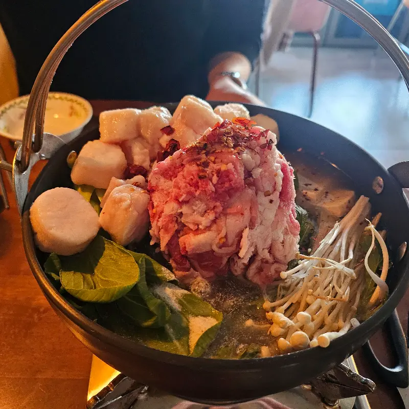 우삼겹 대창전골