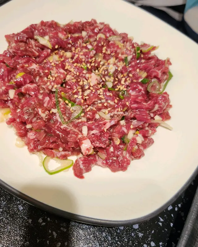 미우 다사점의 깍둑 꽃갈비살