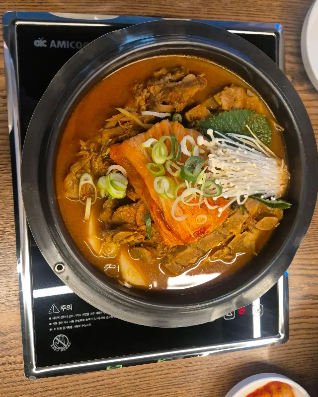 감자탕 전체샷