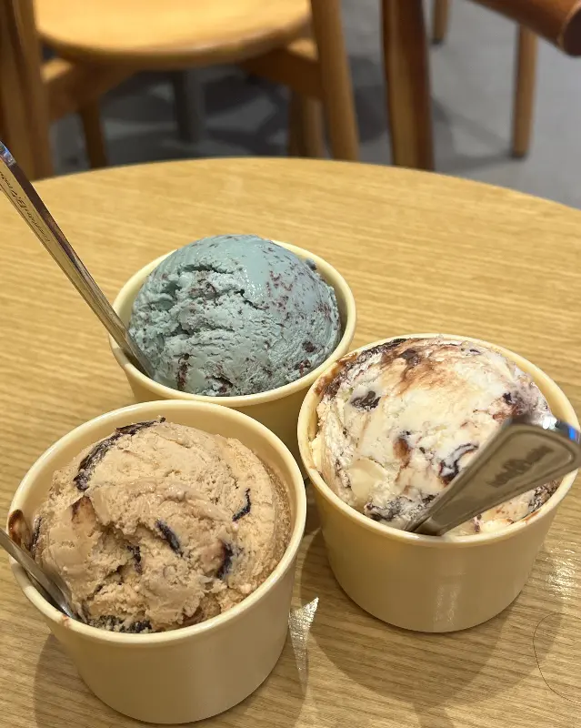 세 가지 맛 아이스크림