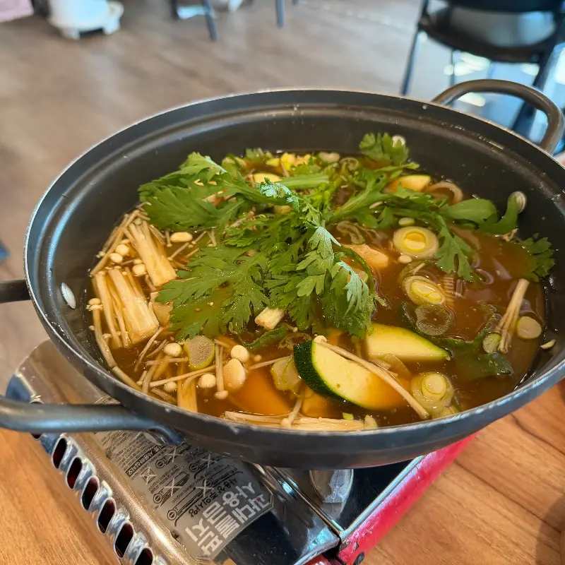 시원하고 칼칼한 꽃게탕