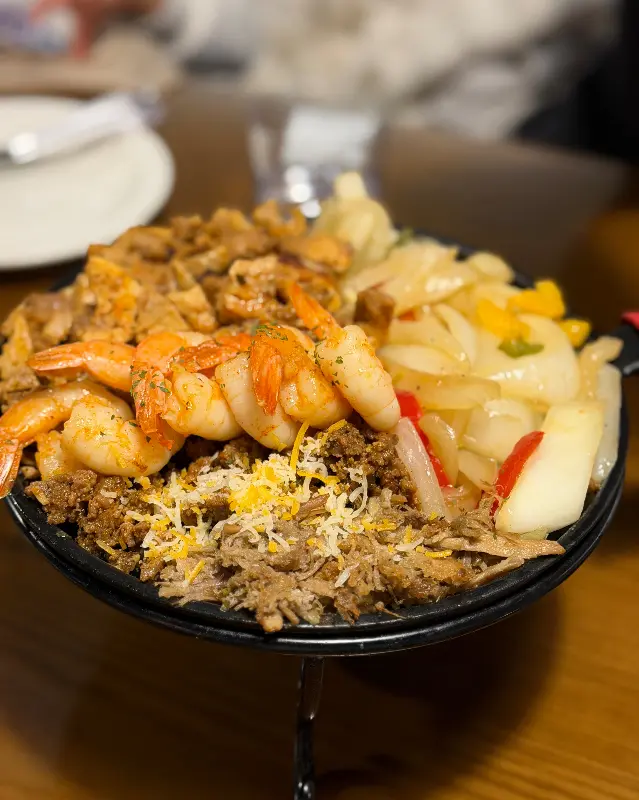 푸짐한 이터스 파히타