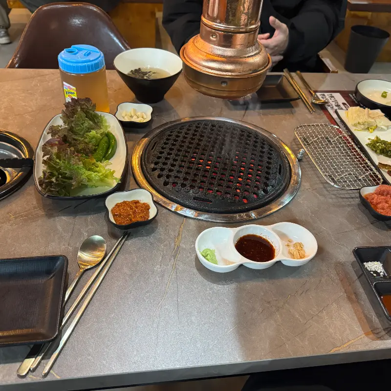 윤기가 자르르 흐르는 삼겹살