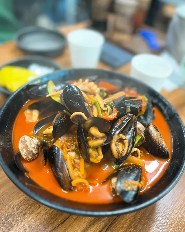 홍합짬뽕 근접샷