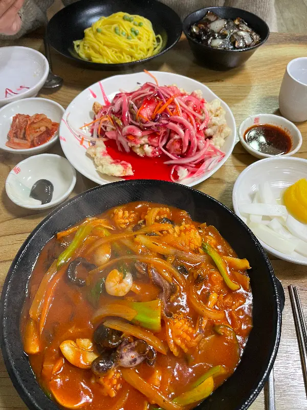 다채로운 메뉴들의 향연