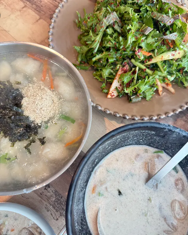 옹심이, 도토리묵, 들깨수제비