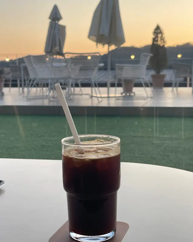 노을이 지는 풍경