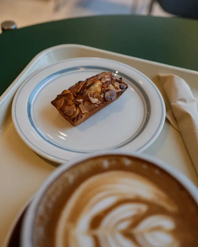 곳곳에 놓인 아기자기한 소품들