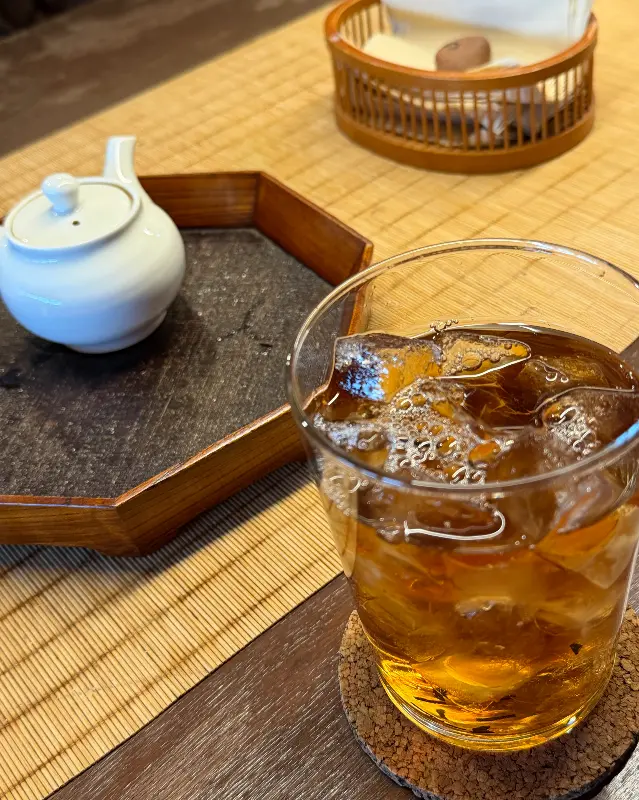 다사의 차와 다과, 완벽한 조화를 이루는 모습