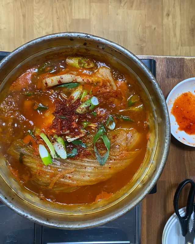 김치전골 클로즈업 샷