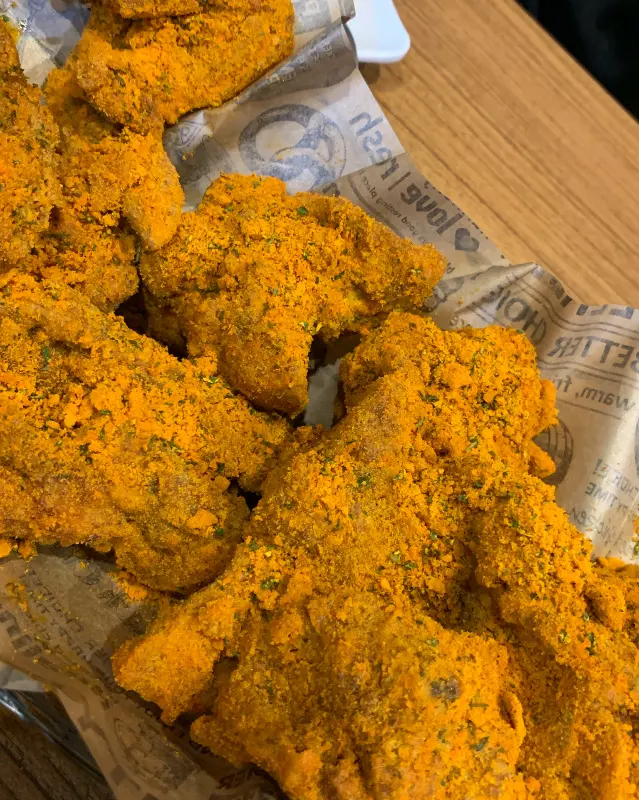 마법의 가루가 뿌려진 뿌링클 치킨