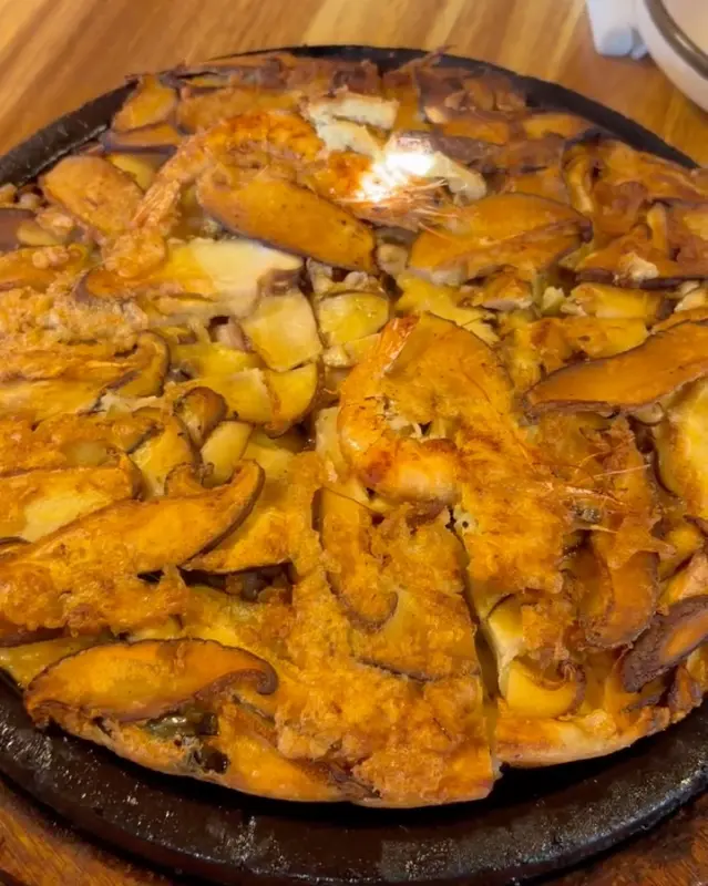 겉절이와 함께 먹는 칼국수