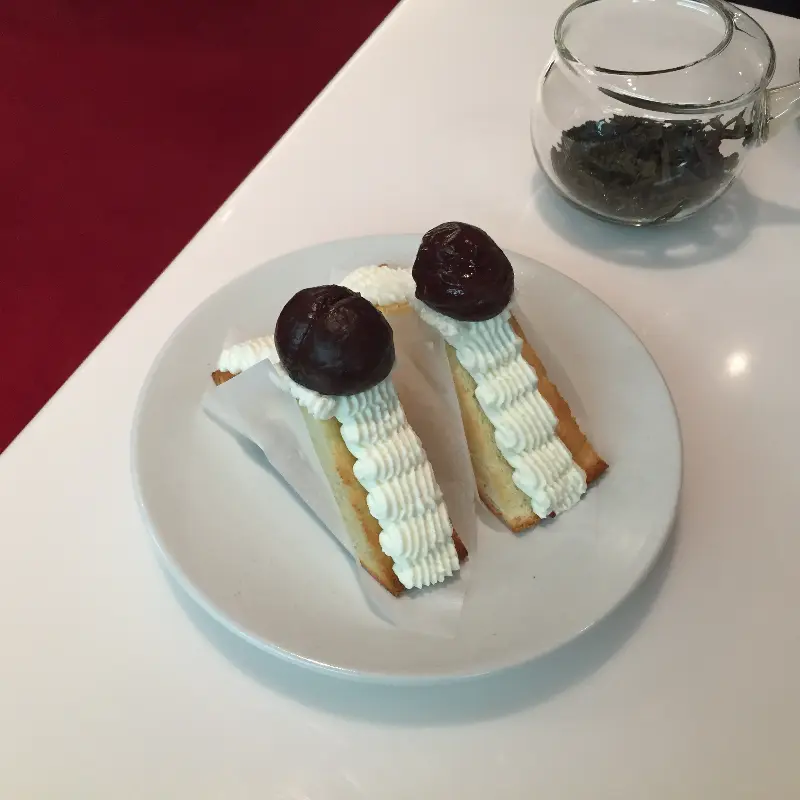 보늬밤 토스트 클로즈업