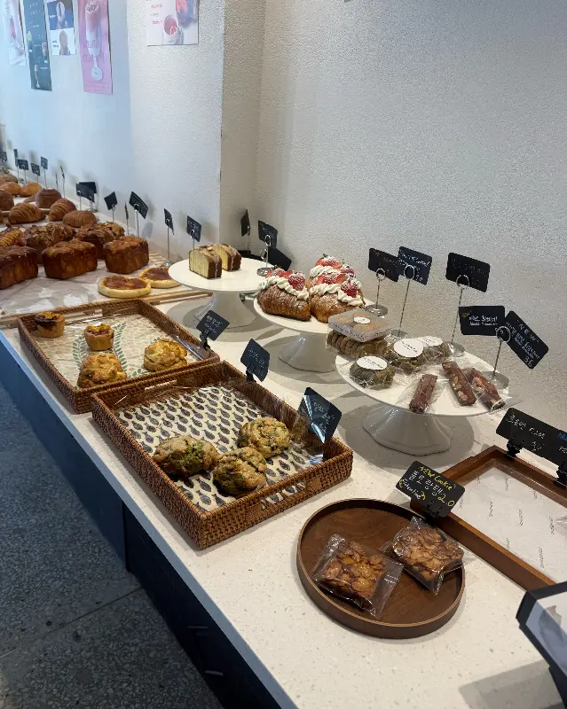 다양한 빵 종류