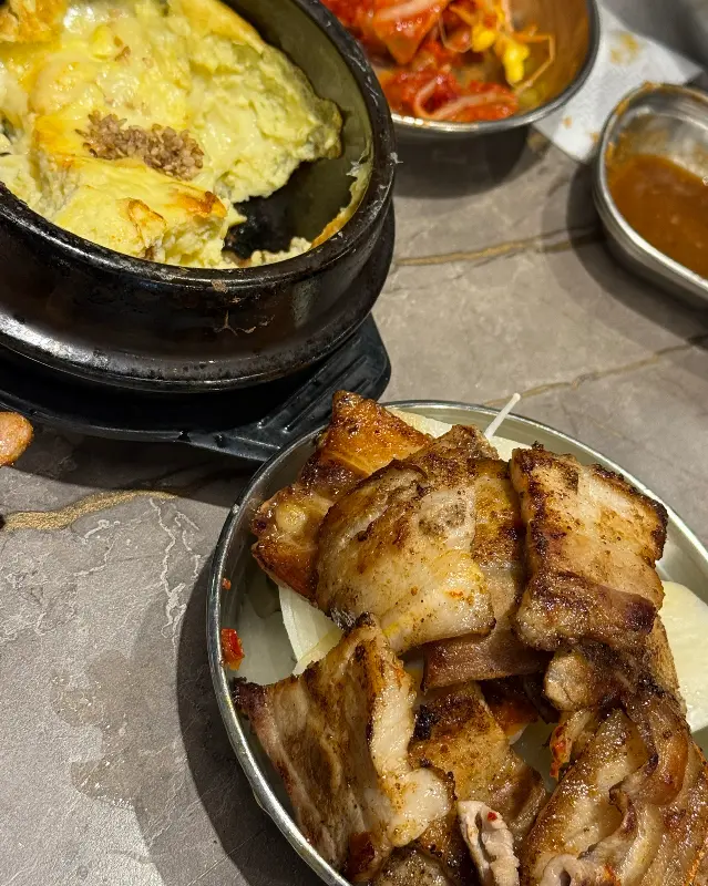 고기와 함께 먹으면 환상적인 계란찜