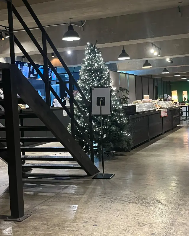 더노벰버 라운지 내부