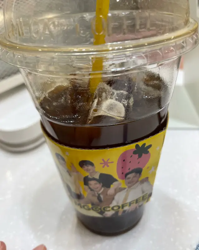 메가커피 아이스 아메리카노
