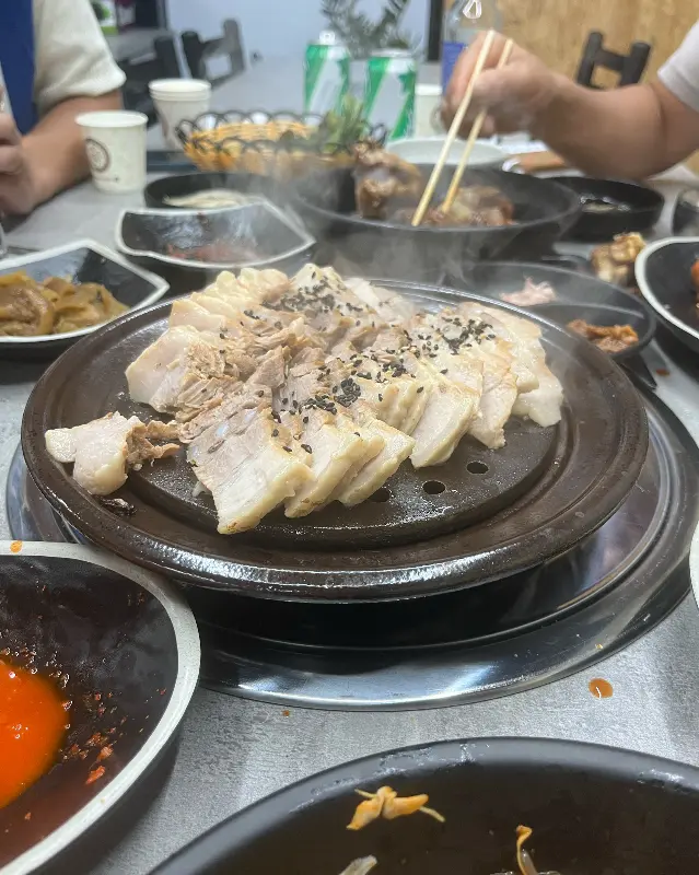 보쌈 또한 족발 못지않은 퀄리티를 자랑한다.