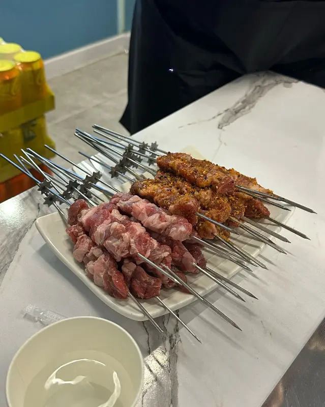 먹음직스러운 양꼬치