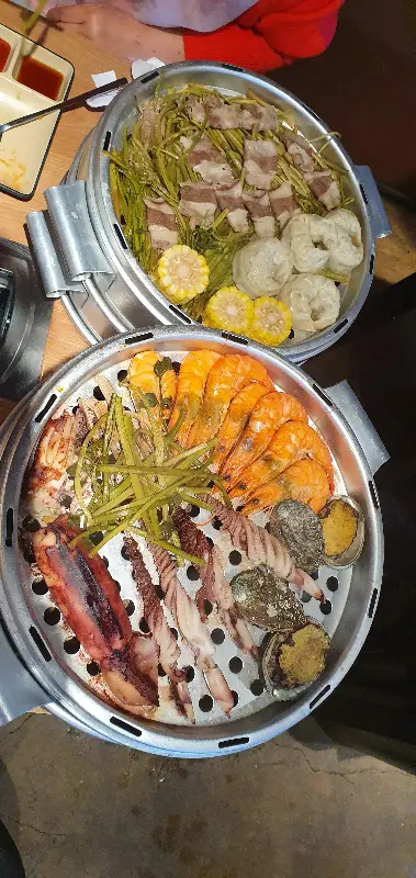 5단 조개찜 내부