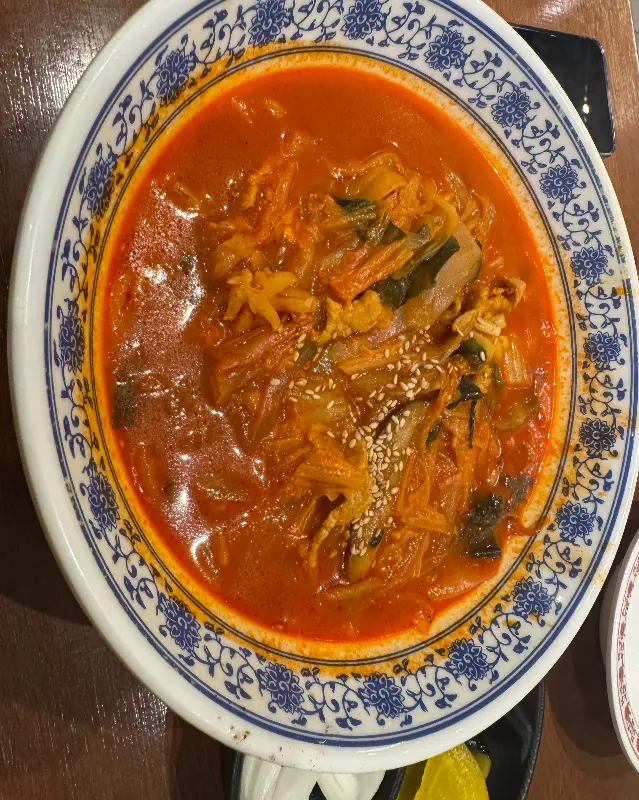 얼큰한 국물이 인상적인 짬뽕