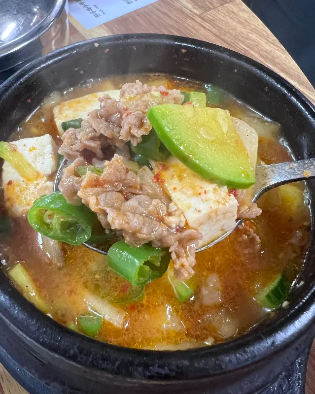 푸짐한 된장찌개