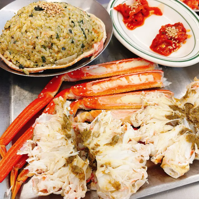 푸짐한 대게 한 상 차림