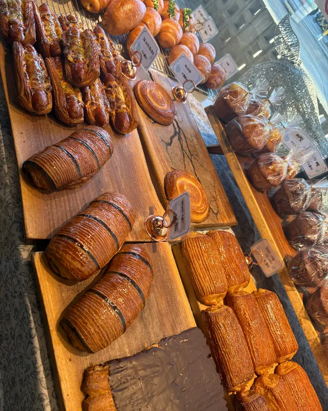 황금빛 향연, 빵들의 자태