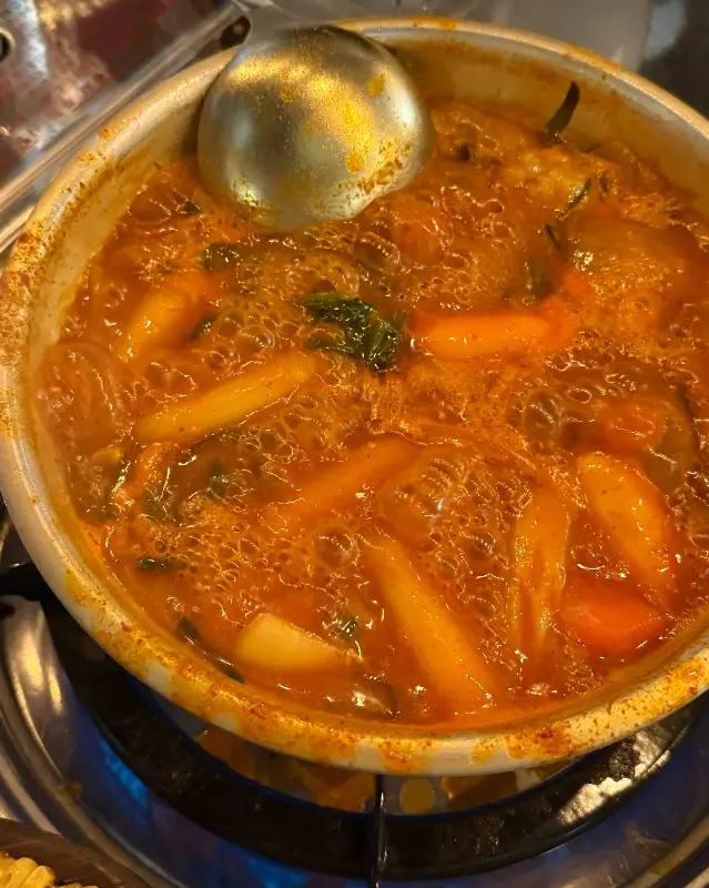 매콤달콤한 닭볶음탕