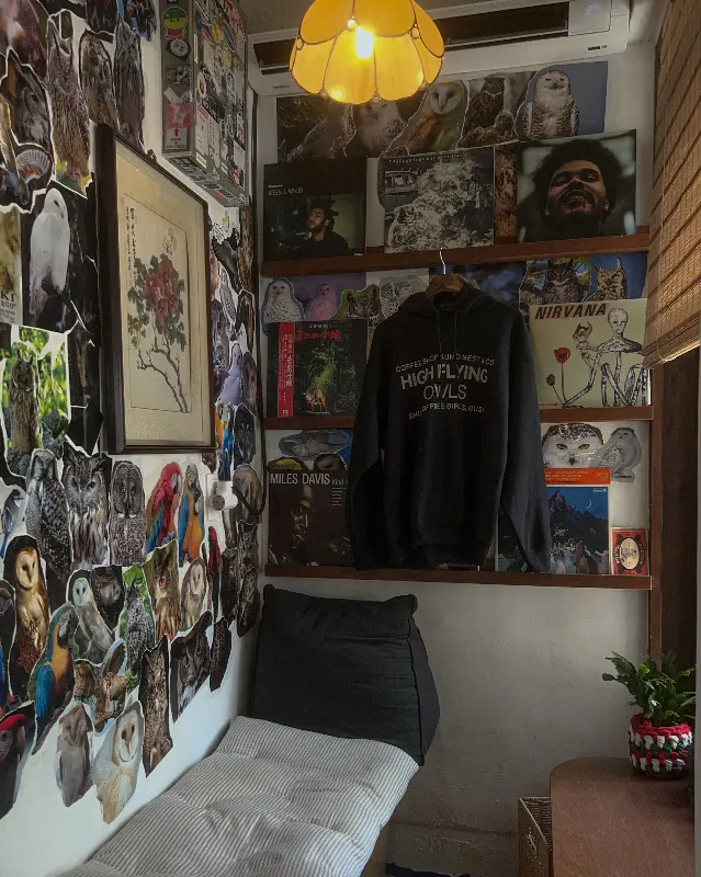 카페 내부 인테리어