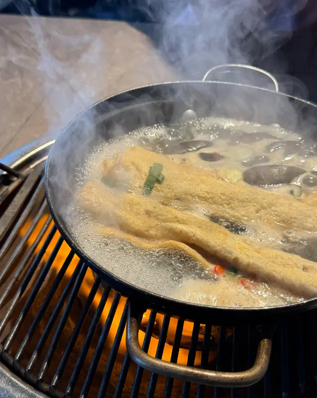 노릇노릇 구워지는 조개