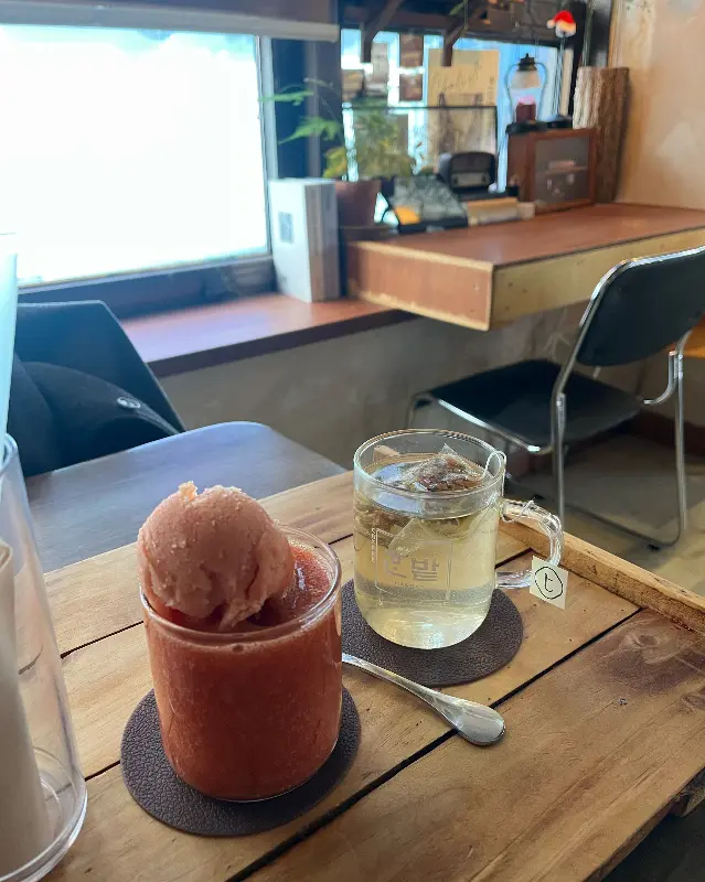 토마토 샤베트와 레몬 얼그레이티