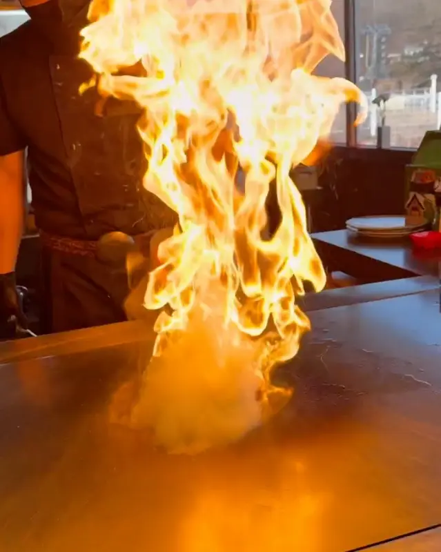 테판쉐프의 화려한 불쇼