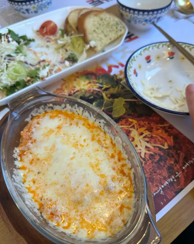 따뜻한 두부 치즈 그라탕