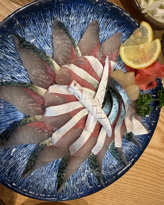 고등어회의 아름다운 자태