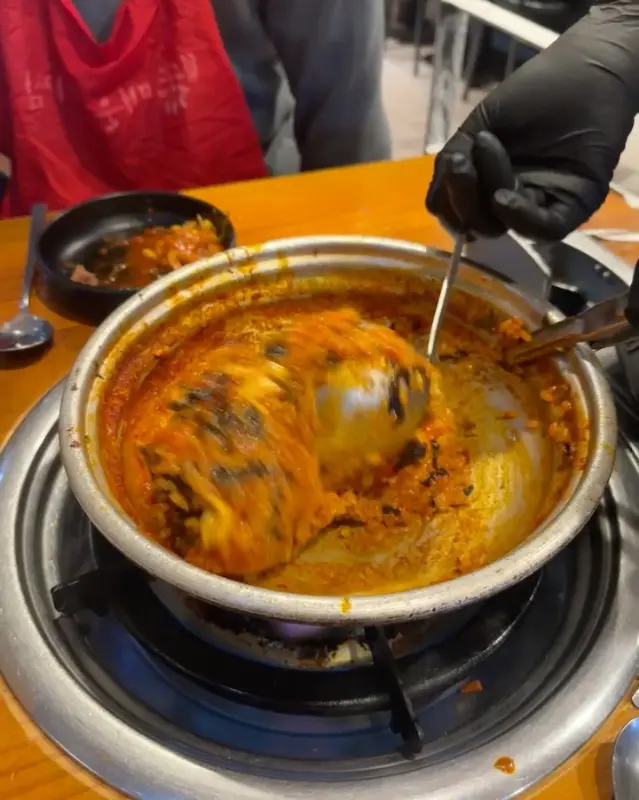 매운 갈비찜과 환상의 궁합을 자랑하는 계란찜