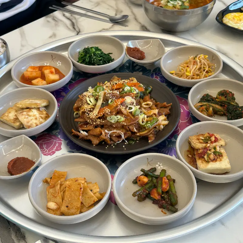 푸짐한 한 상 차림