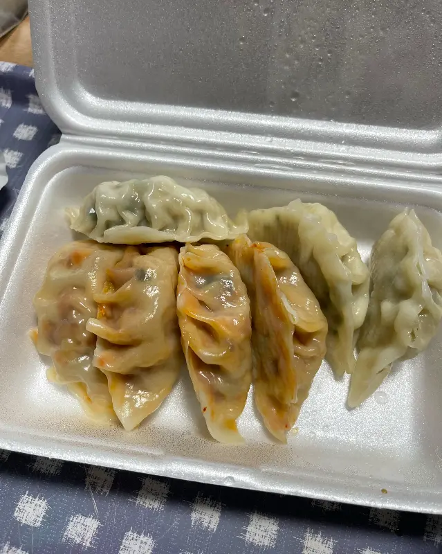 김치만두와 새우만두