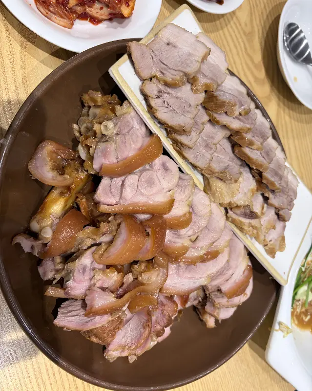 푸짐한 보쌈 한 상 차림