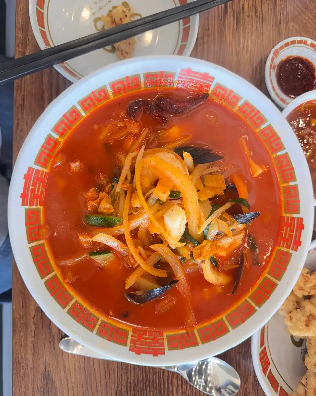 해물짬뽕 항공샷