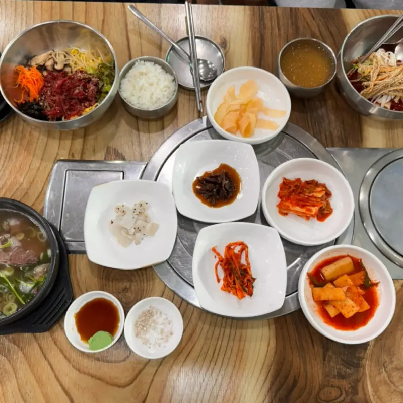 푸짐한 한 상 차림