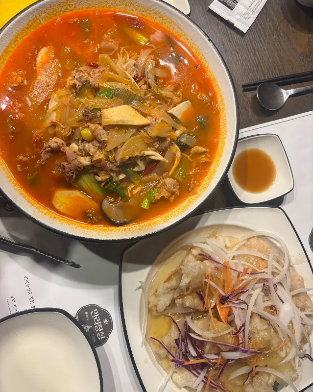 얼큰하고 시원한 짬뽕 국물