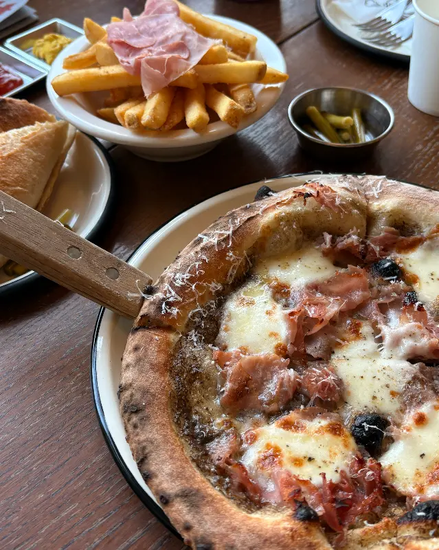 피자와 감자튀김