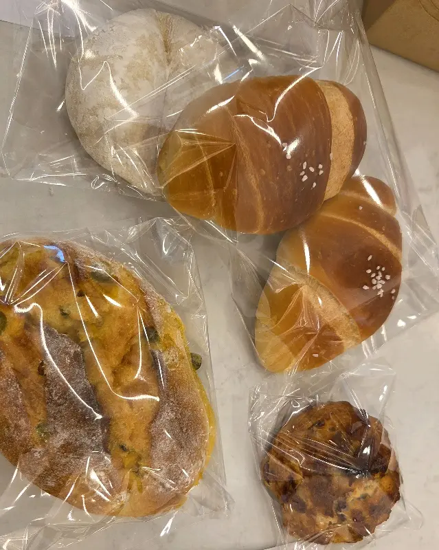 포장된 빵들