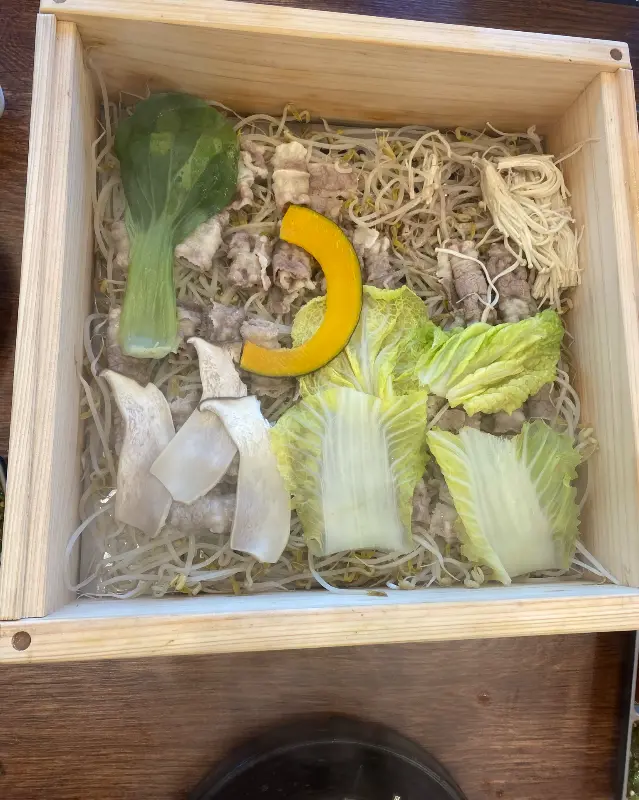 샤브샤브에 넣을 재료들