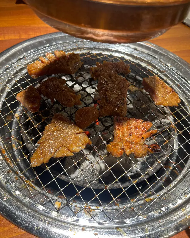 숯불 위 양념갈비