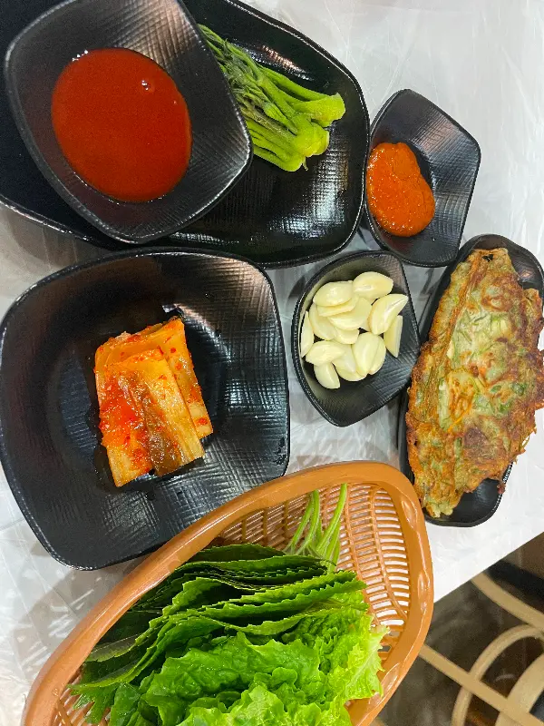 장어정식 밑반찬